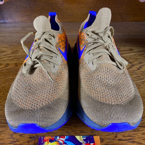 Nike Epic React Flyknit Mens Shoes AV8068-200 Sz11 - Picture 3 of 5